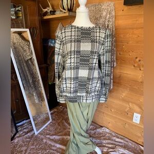 Cotton Oversized Plaid Black‎ and White Sweater XXL Art Teacher Chic Cottagecore